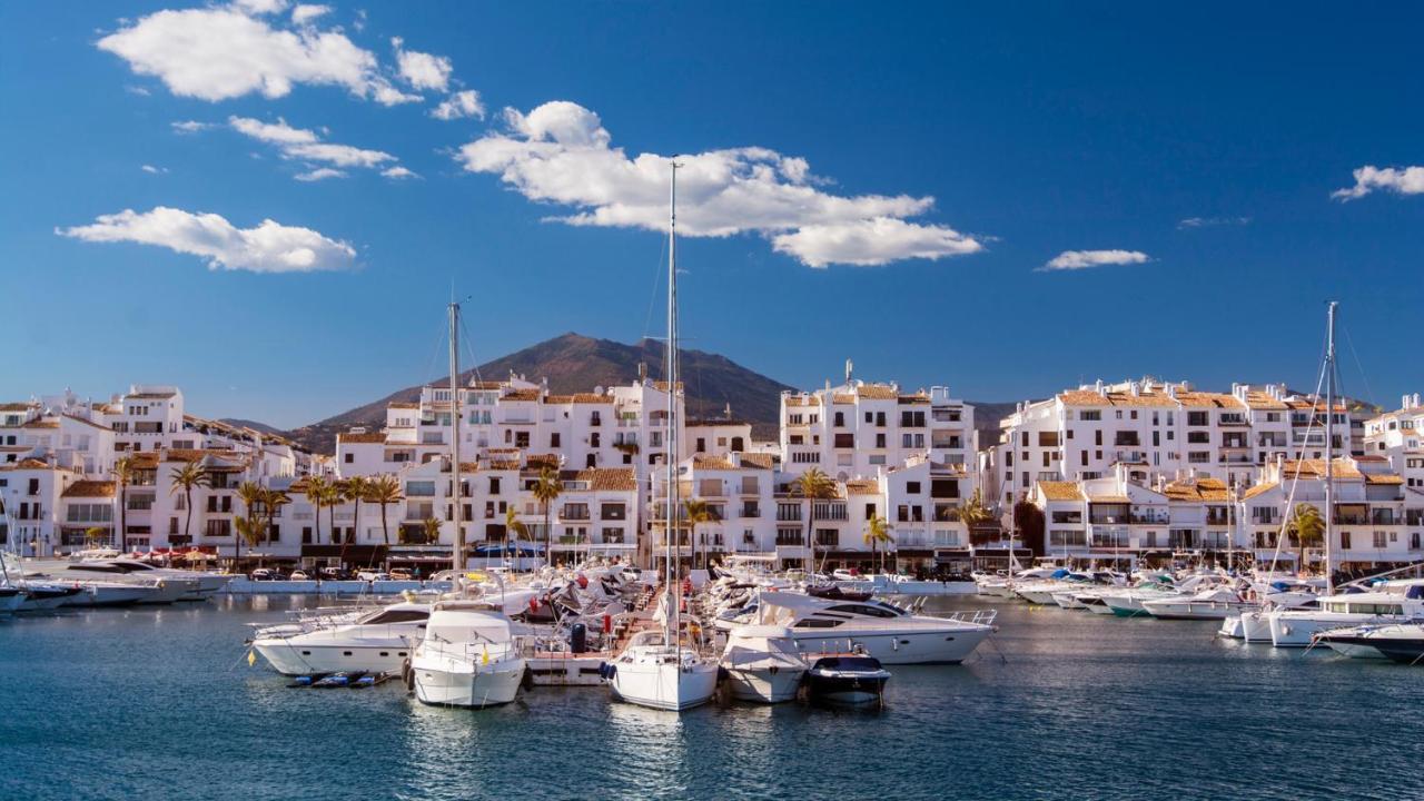 OleHolidays Mediterráneo Marbella Centro vistas panorámicas al mar Esterno foto